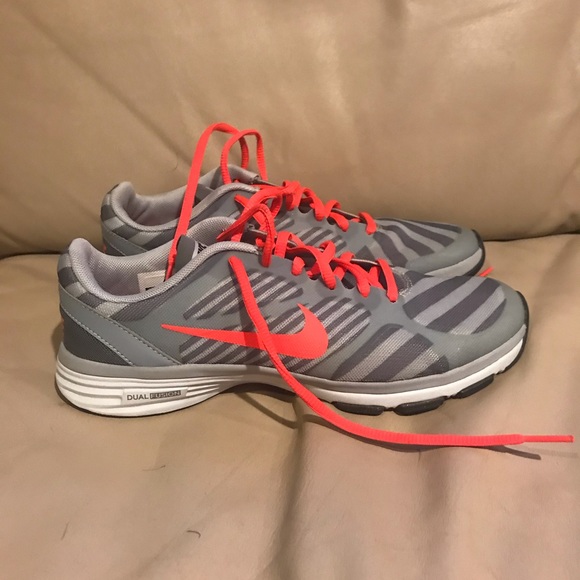Nike Training Dual Fusion TR Women’s Sneakers S.7 - Picture 2 of 7
